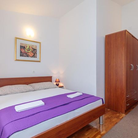 Apartment Tonka *Balcony & Partial Seaview! Veglia Exterior foto